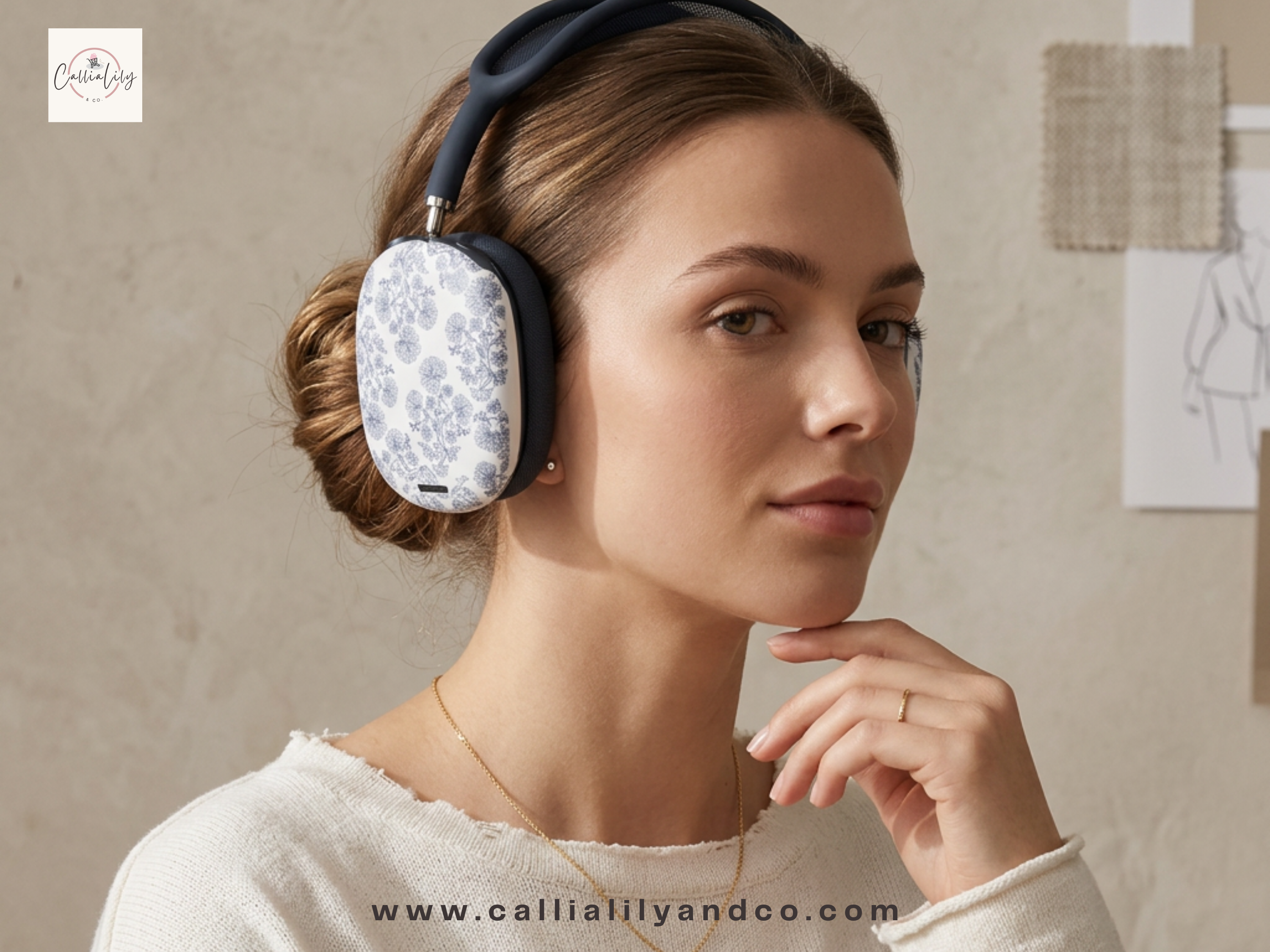 Luxury Blue Floral Pattern | Airpods Max Case, Stylish Protective Hard Cover for Apple Headphones, Airpods Max  Accessories