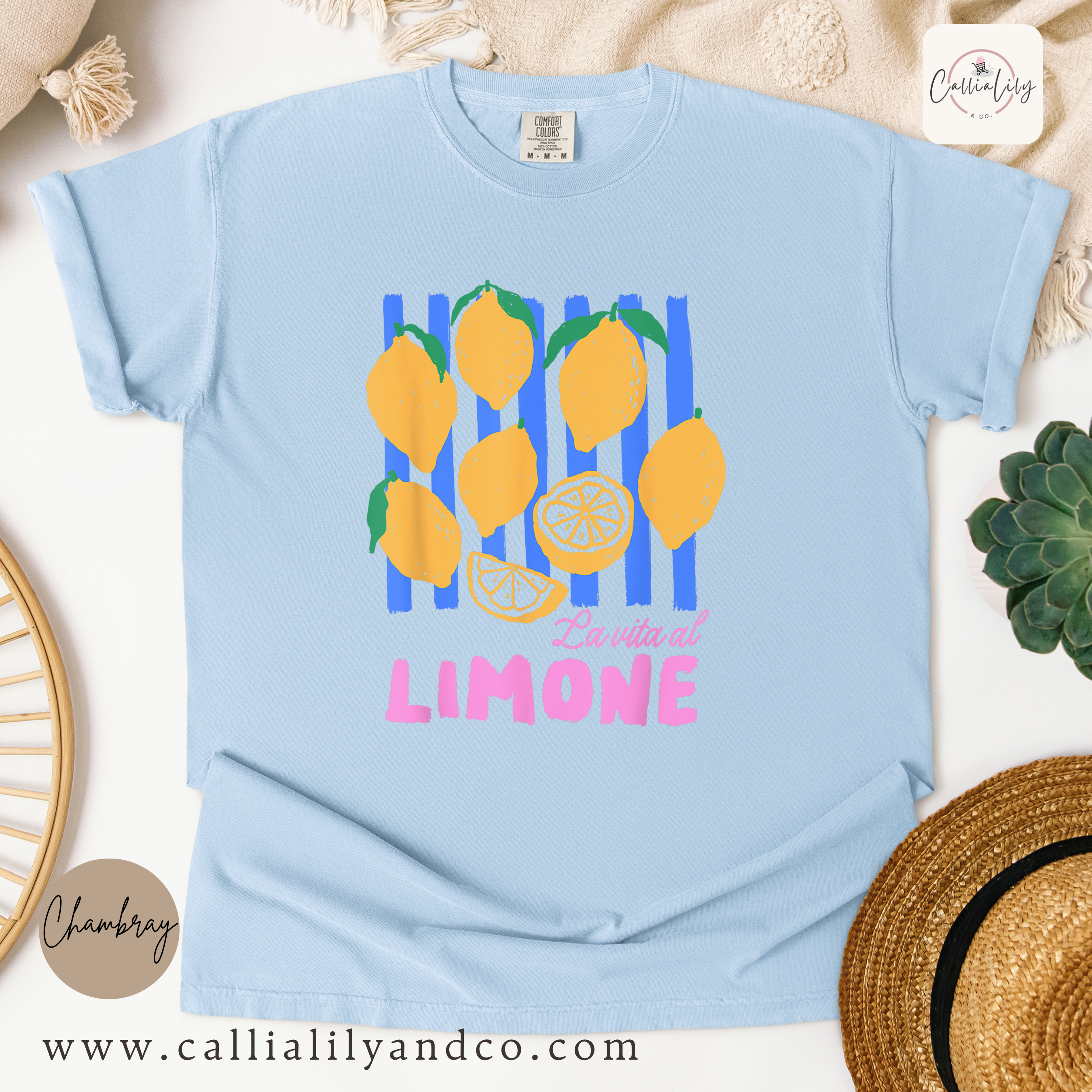 La Vita Al Limone Shirt | Italian Lemon Graphic Tee | Amalfi Coast Summer Shirt | Cute Citrus Vacation Tee